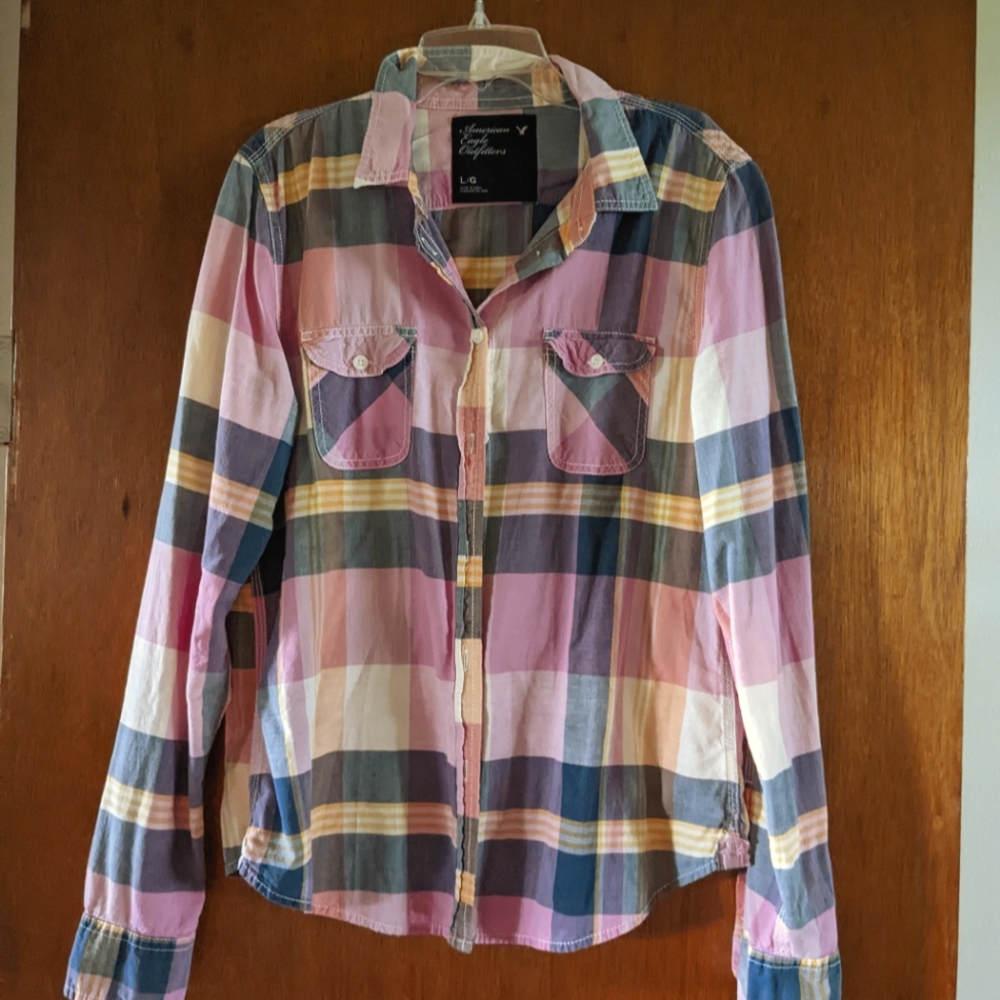 American Eagle long sleeve shirt